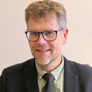 Dr Carsten Jahnke