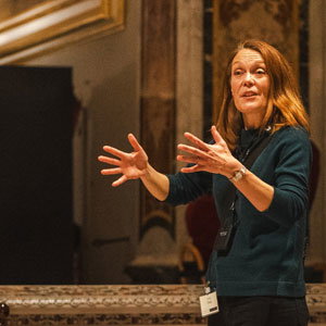 Dr Lucy Davis