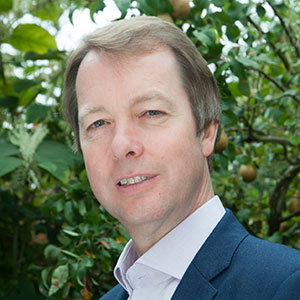 Simon Williams