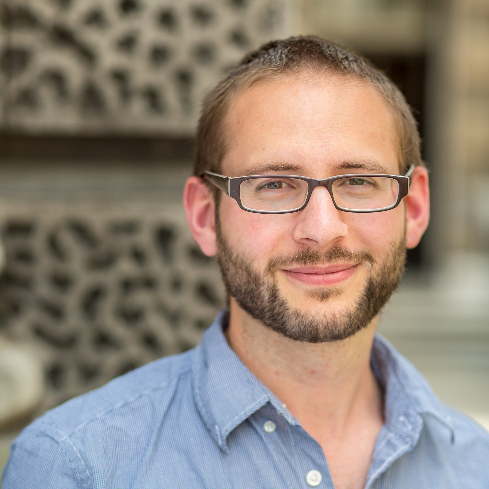 Dr Tom Nickson